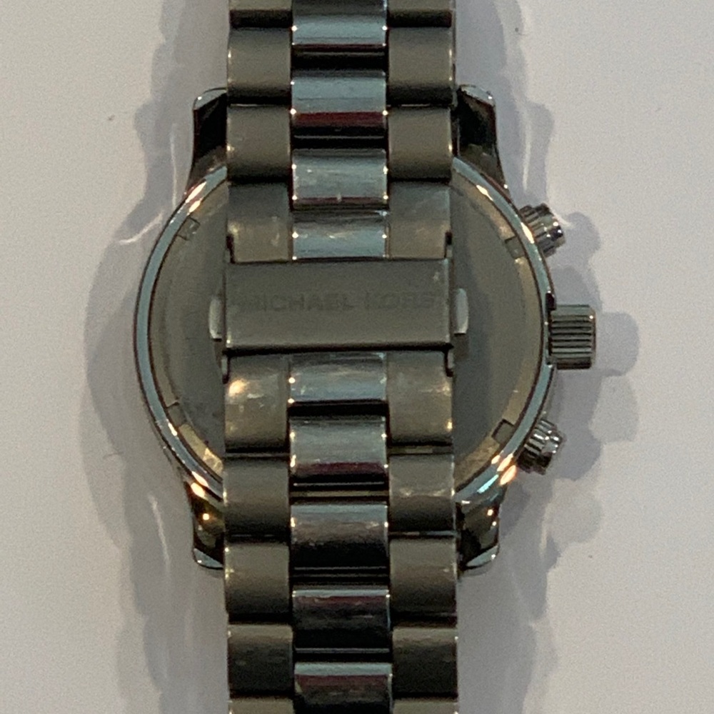 Michael Kors Gunmetal Titanium Runway Watch - Picture 4 of 5